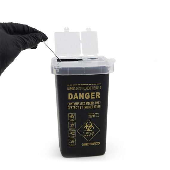 Needle/Blades disposable container